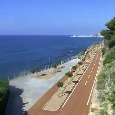 Con Giardino In Totale Relax Al Mare - #essenzedimaresanremo * Санремо