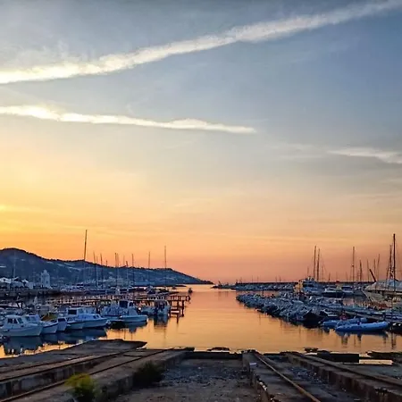 Апартаменти Con Giardino In Totale Relax Al Mare - #essenzedimaresanremo